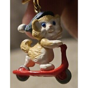 1989 Hallmark Keepsake Miniature Christmas Ornament Kittens in Toyland #2 No Box